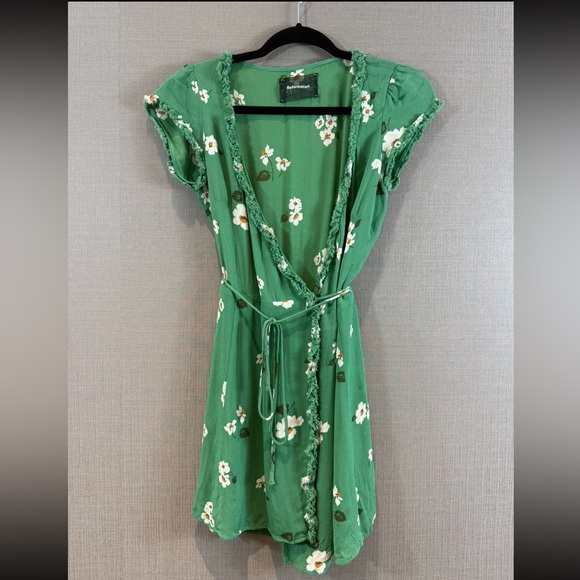 REFORMATION Green Lola Floral Boho Print Ruffle Wrap Mini Dress - Picture 5 of 10